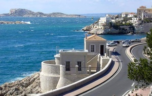 Randonnée urbaine Marseille avec visite Marégraphe -  Rondet Michel