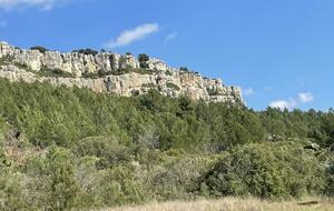 LE CENGLE en face de CHATEAUNEUF-le-ROUGE-     ANNULE
